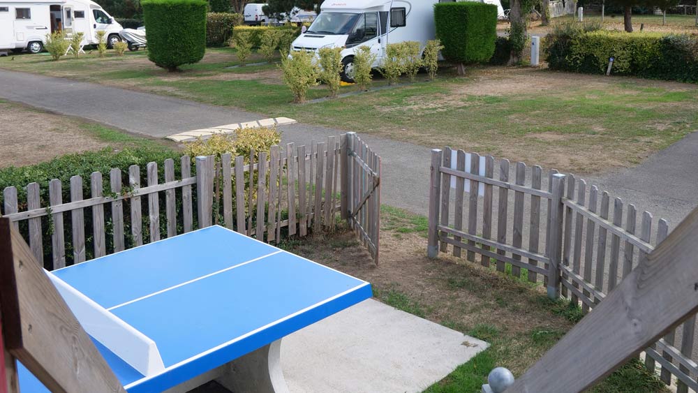 camping hillion la bellevue mer la table de ping pong